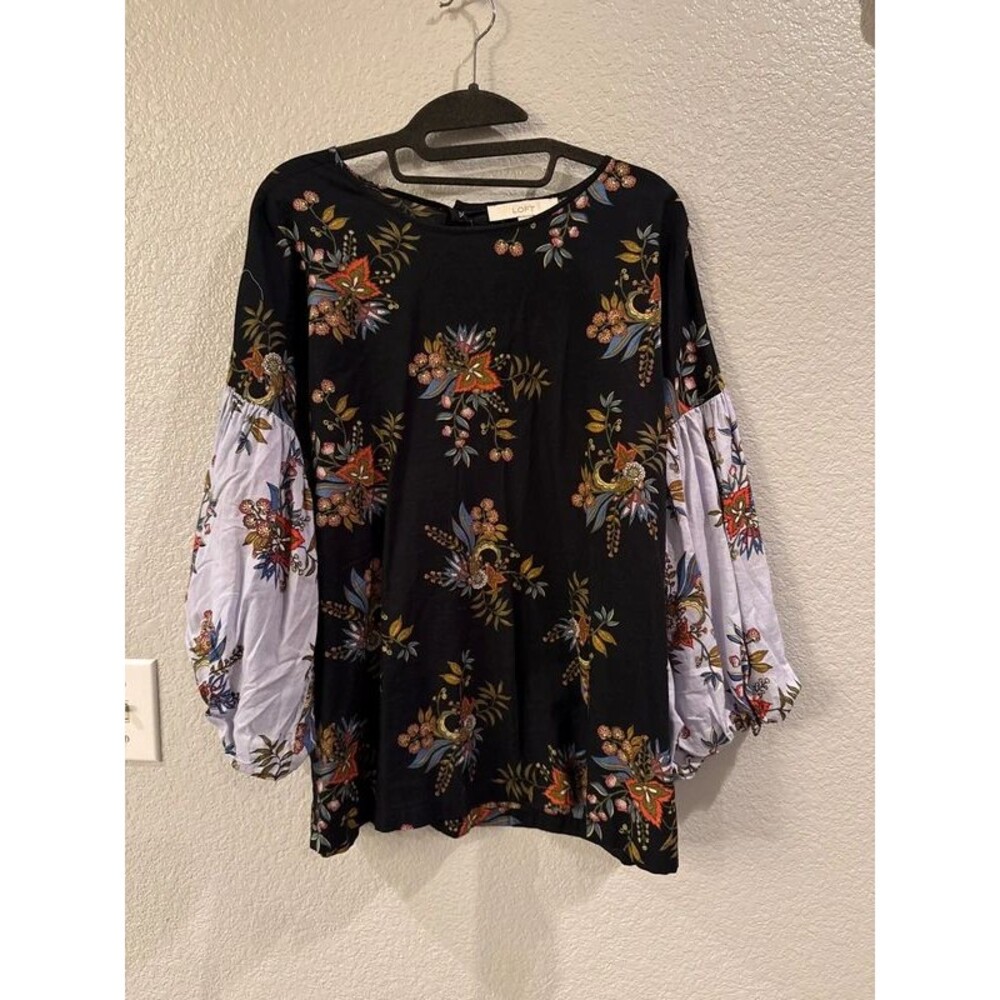 Ann Taylor LOFT medium blouse